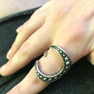Moon ring